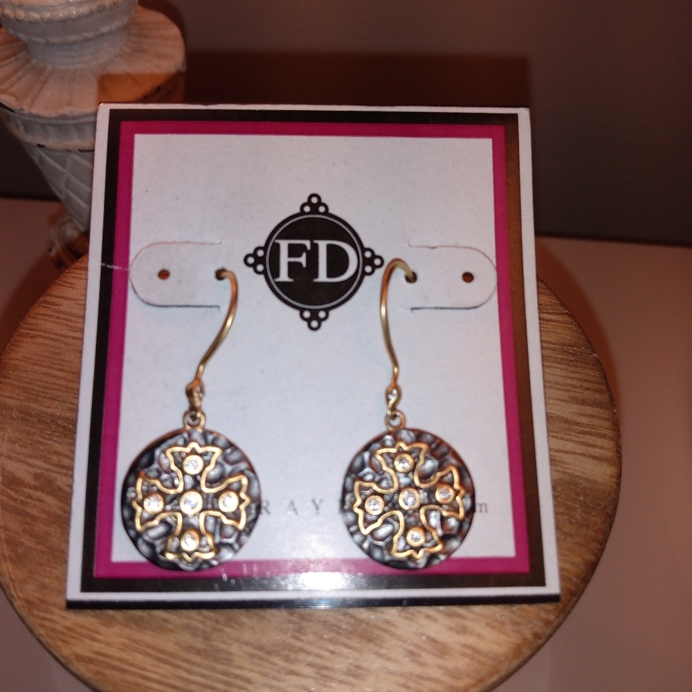 Fraydee gold vermeil earrings